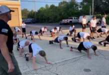 Κατασκηνώσεις αρρενωπότητας – Η ανησυχητική βιομηχανία ανδρισμού που διογκώνεται