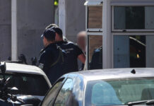 Πυροβολισμοί σε ΕΦΚΑ και Πρωτοδικείο: Αντιμέτωπος με τρία κακουργήματα και έξι πλημμελήματα ο 89χρονος