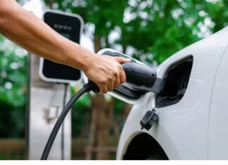 «Κινούμαι Ηλεκτρικά»: Στα 66 εκατ. ευρώ ο προϋπολογισμός – Έως 30 Σεπετεμβρίου οι αιτήσεις