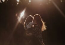 «Νταντάδες της Γειτονιάς»: Πόσες αιτήσεις έχουν υποβληθεί μέχρι στιγμής