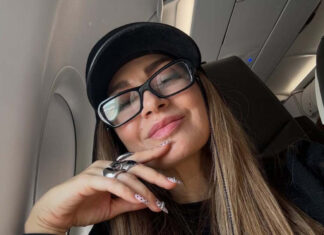 Αποστολία Ζώη: Τσούγκρισε αυγά στο αεροδρόμιο και έκλεψε την παράσταση πριν την πτήση