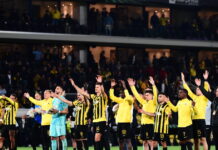 ΑΕΚ – Ράγιο Βαγεκάνο: Η αποθέωση των κιτρινόμαυρων από τους φιλάθλους και το ιπποτικό χειροκρότημα των Ισπανών στους παίκτες της Ένωσης