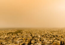 Καιρός – Κολυδάς: Μέχρι την Πέμπτη το πέρασμα της αφρικανικής σκόνης – Ανεβαίνει έως τους 25 βαθμούς η θερμοκρασία