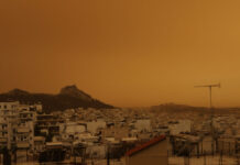 Καιρός: Οι περιοχές που θα «πνιγούν» από την αφρικανική σκόνη τις επόμενες ώρες – Στους 25 βαθμούς η θερμοκρασία