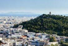 Αγνώστου ιδιοκτήτη ακίνητα: «Λογικά θα περιέλθουν στο Δημόσιο» – Τι λένε οι μεσίτες