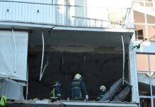 Έκρηξη βόμβας στους Αμπελόκηπους: Άρχισε η δίκη, ο Νίκος Ρωμανός και άλλοι 4 στο εδώλιο