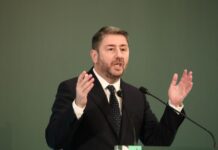 ΠΑΣΟΚ: Ο Νίκος Ανδρουλάκης προτείνει για γραμματέα τον Γιάννη Βαρδακαστάνη