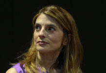 Αποχωρεί από το ΠΑΣΟΚ με αιχμές η Άννα Παπαδοπούλου: «Κόμμα-studio» με παρουσία κυρίως στα ΜΜΕ, χωρίς οργανική σχέση με την κοινωνία