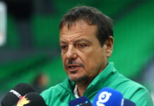 Αταμάν: «Να πολεμήσουμε για να πάμε στα playoffs, μόνο ο Ολυμπιακός έκανε σπουδαία σεζόν»