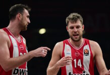 Με Σάσα Βεζένκοφ και Νίκολα Μιλουτίνοφ η καλύτερη πεντάδα της Euroleague