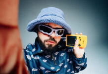 Eurovision 2026: Ο Akylas σε μια διαφορετική εκτέλεση του Rise Like a Phoenix της Conchita