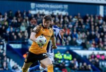 Ο Παναθηναϊκός θα κινηθεί για τον Τσάρλι Χιουζ της Χαλ μέσω Ατζούν σύμφωνα με τους Άγγλους