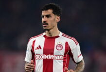 Ολυμπιακός: Ο Τσικίνιο φόρεσε φανέλα της Εθνικής ποδοσφαίρου και ευχήθηκε στα ελληνικά για το Πάσχα