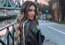 Αθηνά Οικονομάκου: Στο ατελιέ της Κριθαριώτη για την πρόβα νυφικού της!