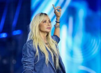 Άννα Βίσση: Έρχεται το «Αιγαίο» και όλα δείχνουν πως θα γίνει το απόλυτο hit του καλοκαιριού