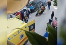 Καλλιθέα: Διανομέας παρέσυρε ανήλικο – Ασθενοφόρο παρέλαβε το παιδί και το μεταφέρει στο νοσοκομείο