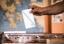 Δημοσκόπηση Alco: Στο 11,8% «ψαλιδίστηκε» το προβάδισμα της ΝΔ λόγω ΟΠΕΠΕΚΕ, 18,6% αναποφάσιστοι, το 15% βλέπει θετικά το κόμμα Καρυστιανού