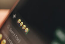 Τα emoji στην δουλειά δημιουργούν εντυπώσεις – αλλά… όχι αυτές που νομίζετε