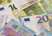 «Ειδικό» επίδομα ύψους έως και 900 ευρώ από τον ΕΟΠΥΥ: Ποιοι μπορούν να το λάβουν και πώς