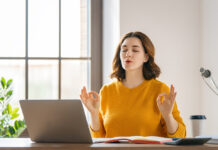 Body-wandering: Τι είναι και πως σταματά τις αρνητικές σκέψεις