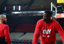 Ολυμπιακός – Ρεάλ Μαδρίτης: Επιστρέφει ο Κόρι Τζόσεφ, εκτός Ταϊρίκ Τζόουνς και Μουστάφα Φαλ