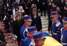 Μιρτσέα Λουτσέσκου: Βουβός πόνος για Ραζβάν Λουτσέσκου, το τελευταίο «αντίο» στον θρυλικό προπονητή της Ρουμανίας