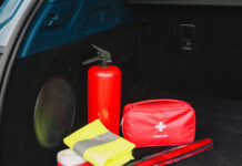 Το φαρμακείο του αυτοκινήτου αλλάζει: Τα 16 αντικείμενα που πρέπει να περιέχει από τις 18 Ιουνίου