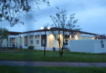 Δίκη για τα Τέμπη: Ξεκινά η δίκη μετά την διακοπή και το χάος της προηγούμενης συνεδρίασης