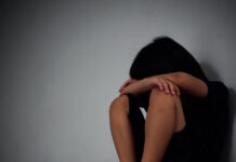 Βόλος: Ένοχοι γονείς για κακοποίηση και βασανιστήρια σε βάρος των παιδιών τους – Τα χτυπούσαν με μαστίγιο και τους έφτυναν το φαγητό