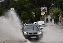 Καιρός αύριο: Ισχυρές βροχές και χαλάζι σε όλη την χώρα – Θυελλώδεις άνεμοι έως 8 μποφόρ σε Αιγαίο και Κρήτη