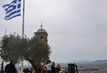 Καιρός αύριο: Βροχές σε Κρήτη και Δωδεκάνησα – Λίγες νεφώσεις στην υπόλοιπη χώρα