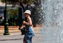 Καιρός: Πάνω από τους 28 βαθμούς «εκτοξεύθηκε» η θερμοκρασία, ποιες περιοχές καλωσόρισαν νωρίτερα το «καλοκαίρι»