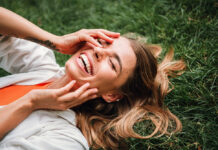 Ευτυχία: Τι σημαίνει πραγματικά «καλή ζωή»;