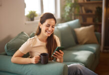 Επανασύνδεση: Tips για να ξαναέρθεις σε επαφή με κάποιον