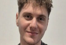 Λευκάδα: Υποτροφία για μαθητή που πήγαινε για 6 χρόνια με καΐκι στο σχολείο