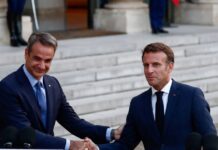 Επίσκεψη Μακρόν στην Αθήνα: Στο επίκεντρο άμυνα, οικονομία, ευρωπαϊκή κυριαρχία και σαφή σήματα προς την Τουρκία