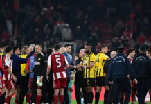 Ολυμπιακός – ΑΕΚ: Η ένταση στον αγωνιστικό χώρο μετά το «διπλό» της Ένωσης