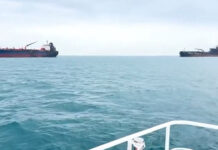 Επιστρέφουν στο τραπέζι των διαπραγματεύσεων ΗΠΑ & Ιράν – Θρίλερ με τα Στενά του Ορμούζ μετά το αμερικανικό μπλόκο