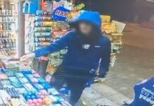 Βίντεο ντοκουμέντο από τη δράση του 14χρονου που «χτυπούσε» καταστήματα υπό την απειλή μαχαιριού