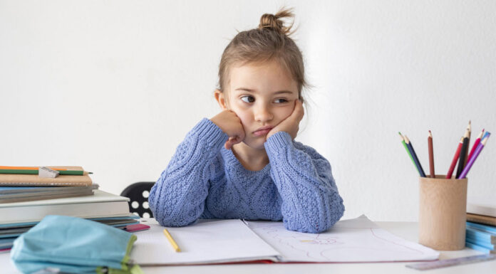 Πέντε απλά βήματα για να βοήσουμε τα παιδιά στο διάβασμα