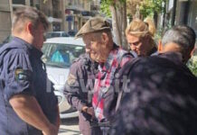 Πυροβολισμοί σε ΕΦΚΑ και Εφετείο: Στη ΓΑΔΑ οδηγείται ο 89χρονος – «Έχει ψυχικό υπόβαθρο και χρήζει βοήθειας»