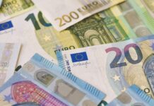 e-ΕΦΚΑ και ΔΥΠΑ: Ποιοι πάνε έως σήμερα στα ΑΤΜ
