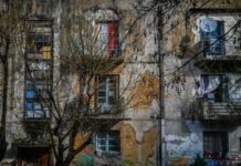 Περιφέρεια Αττικής για Προσφυγικά: «Δεν υφίσταται κανένα σενάριο κατεδάφισης, εγκατάλειψης ή εμπορευματοποίησης»