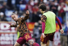 Κώστας Τσιμίκας: Η γκάφα του στο Ρόμα – Αταλάντα που έφερε αποδοκιμασίες από τους οπαδούς