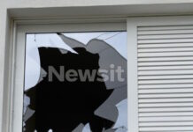 Βάρη: «Έσπασαν τζάμι για να μπουν και πήραν ό,τι βρήκαν, τα διέλυσαν όλα» λέει ο ιδιοκτήτης του σπιτιού που διέρρηξαν άγνωστοι