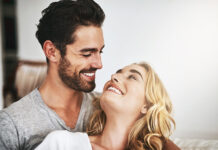 Θέλετε να έρθετε πιο κοντά με το ταίρι σας; 8 τρόποι να το πετύχετε