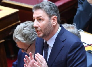 Ανδρουλάκης σε Δεμίρη: Με εξωθείτε σε κάτι πρωτοφανές, να προσφύγω νομικά κατά του διοικητή της ΕΥΠ