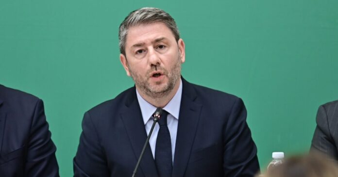 androulakis-pasok-sinenteuksi-tipou2-1-1200x630.jpeg