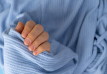 Blurred nails: Η τάση που θα λατρέψετε εάν προτιμάτε τα ματ νύχια
