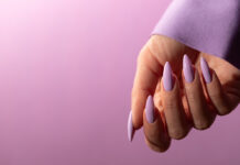 Cloud Purple: Η απροσδόκητη απόχρωση που κάνει τον γύρο των social media